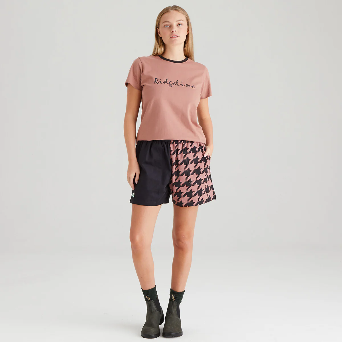 Backslider Shorts Black Print - Image 7