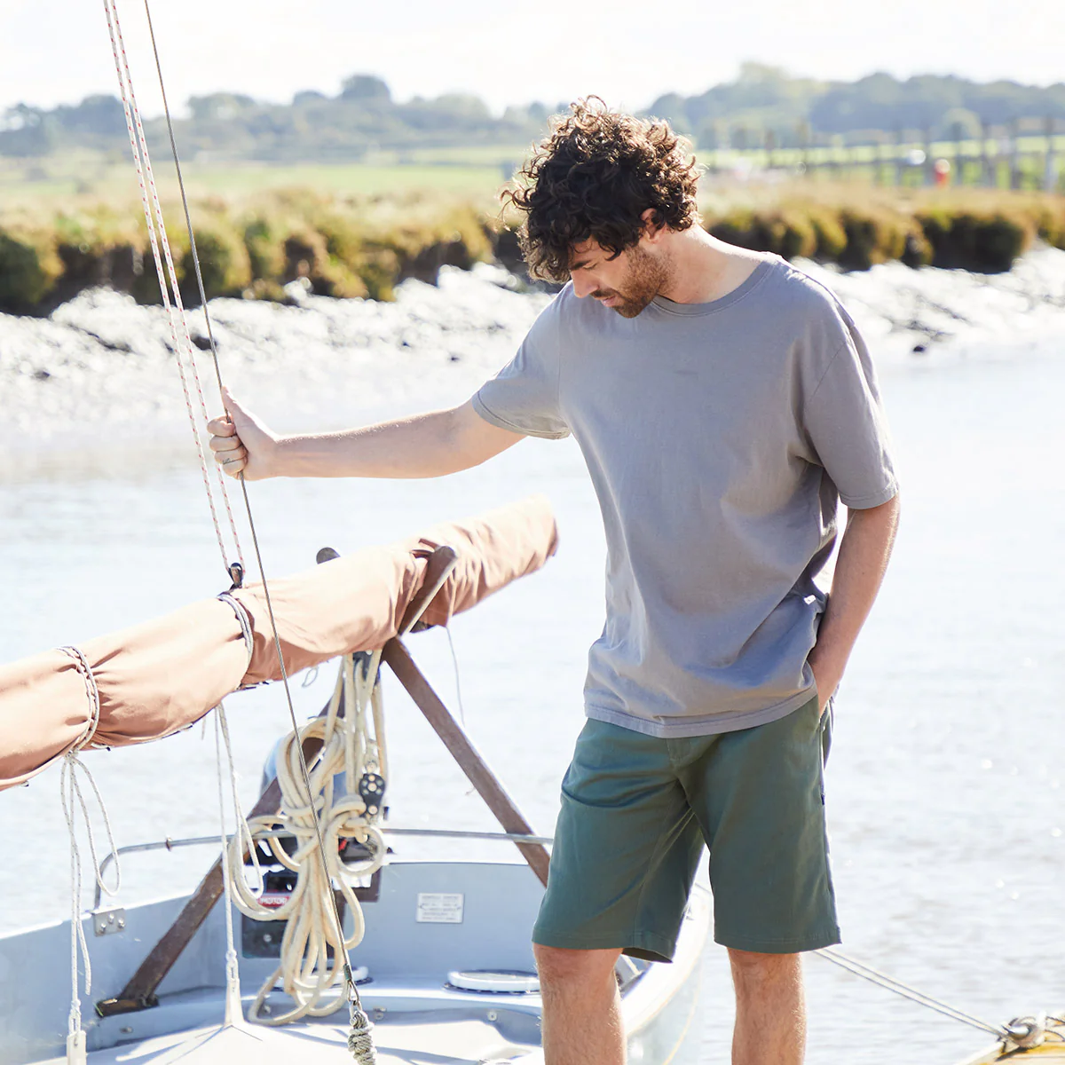 Men's Waxham Shorts Khaki Green - Image 8