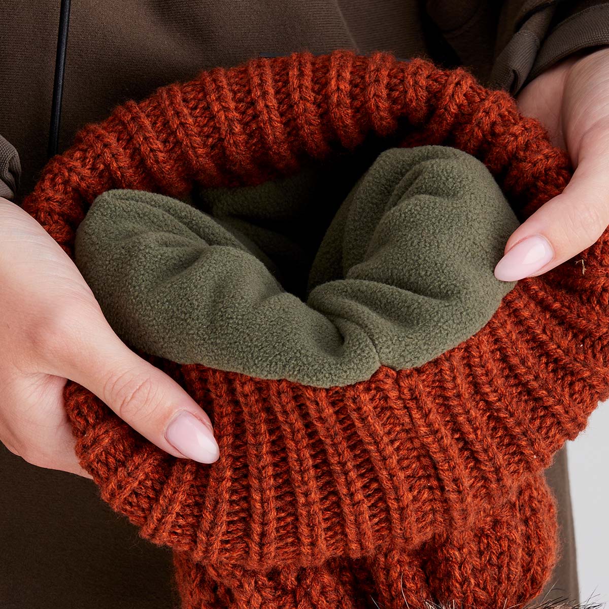 Nordic Fleck Bobble Hat Russet - Image 3