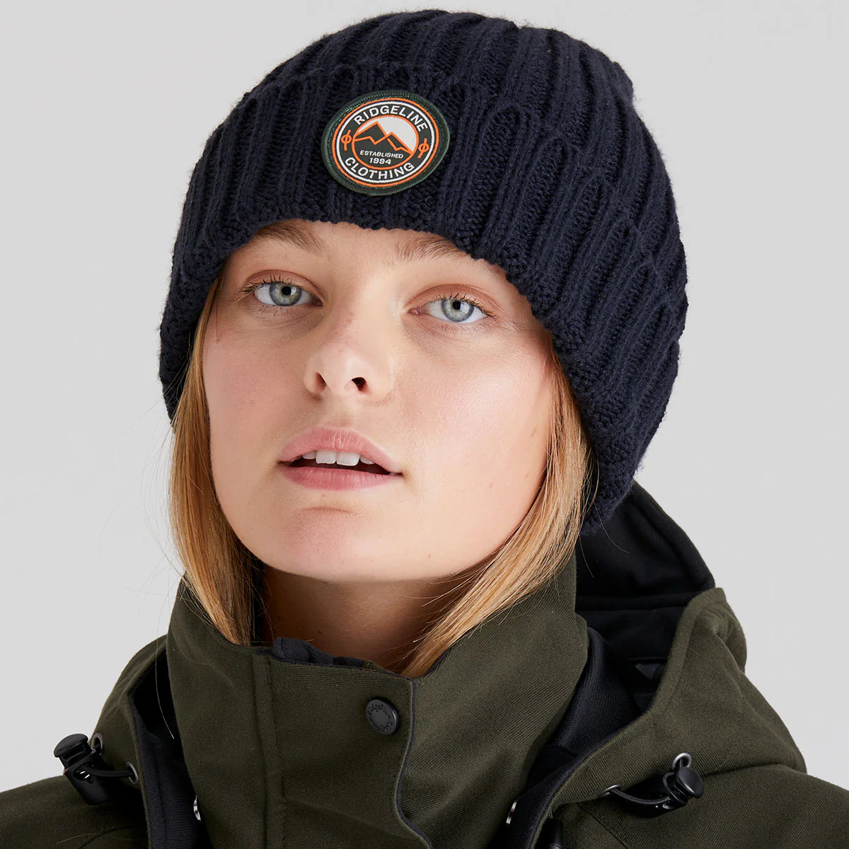 Original Knitted Beanie Navy - Image 3