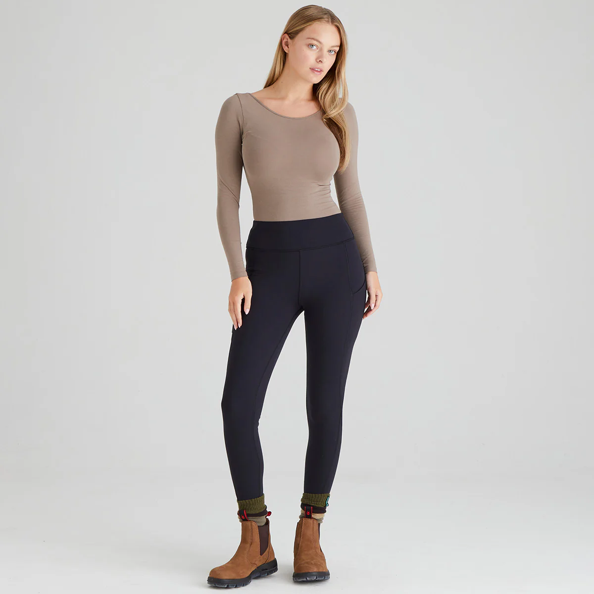 Women's Infinity Leggings Black - Image 3